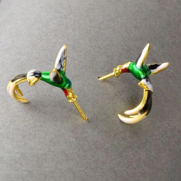 ✨3for$38sale New Minimalist Tiny Hummingbird Hoop Earrings / Bird Earrings - Picture 6 of 12